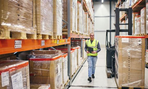 Lagerung und Versand von Kosmetikprodukten